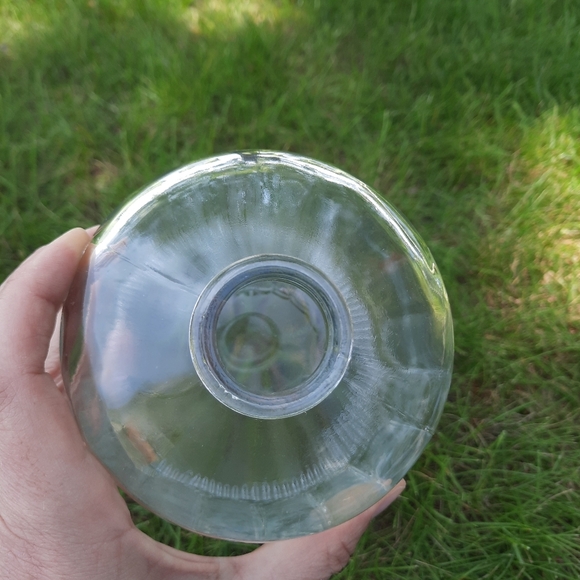 Vintage Thick Clear Glass Fluted Bud Vase - Picture 6 of 6